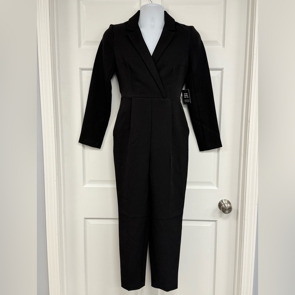 NEW Express Jumpsuit Size 4 Classic Black Long Sleeve Ankle Pants Romper NWT - Picture 3 of 12